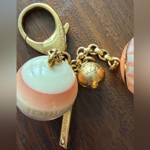 Louis Vuitton Mini Lin Croisette Bag Charm – Pink & Beige Resin - Picture 5 of 8